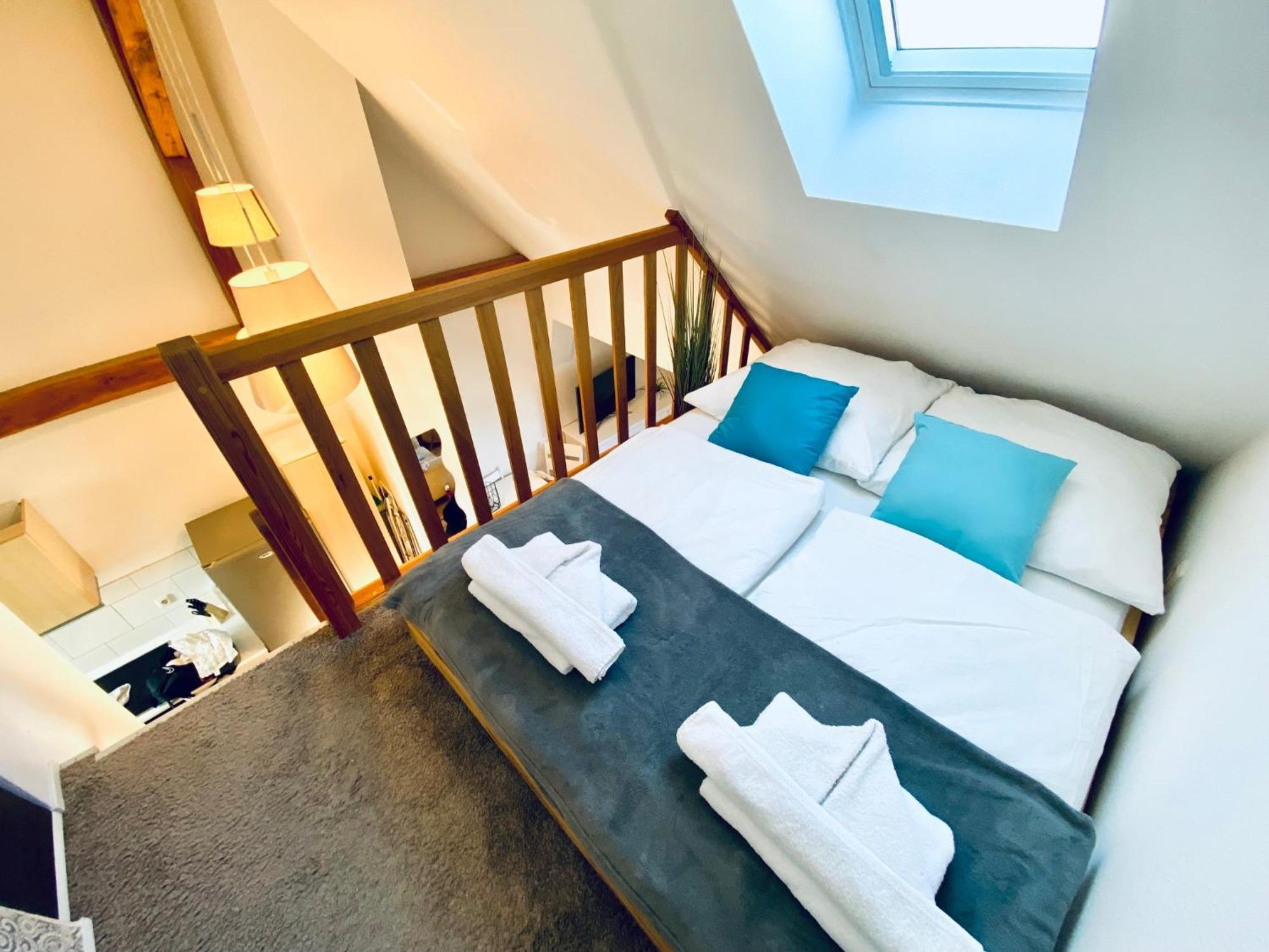 Apartment Schleusentor - Ferienwohnung Maisonette Rostock Bagian luar foto